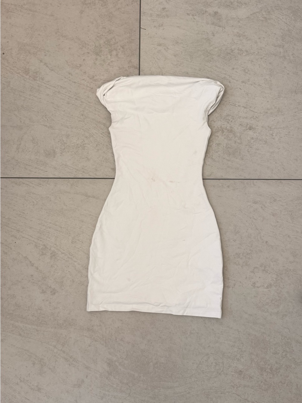 Aritzia Off the Shoulder White Bodycon Dress